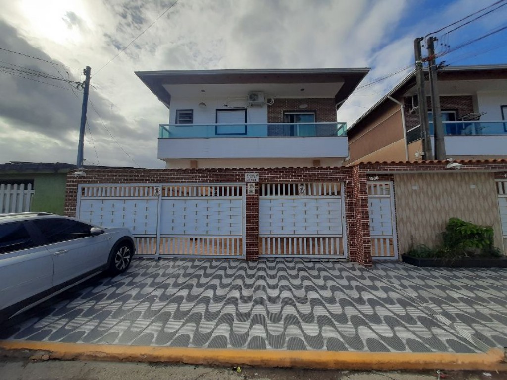 Casa com 3 quartos e 68 m² em Vila Antártica, Praia Grande