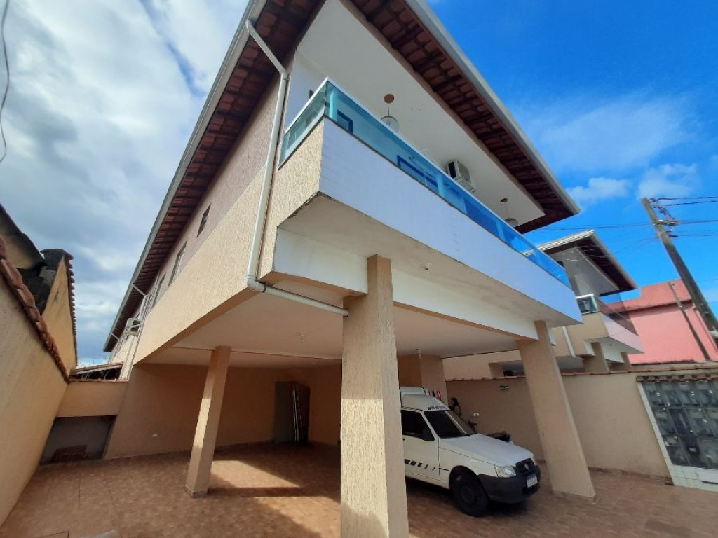 Casa com 3 quartos e 68 m² em Vila Antártica, Praia Grande