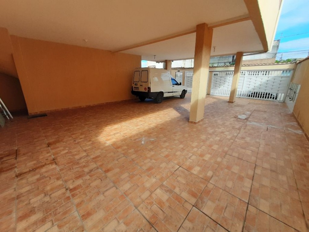 Casa com 3 quartos e 68 m² em Vila Antártica, Praia Grande