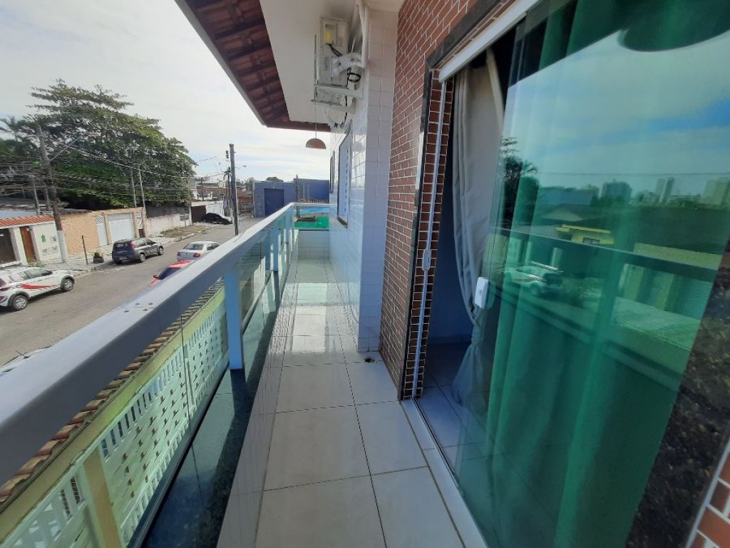 Casa com 3 quartos e 68 m² em Vila Antártica, Praia Grande