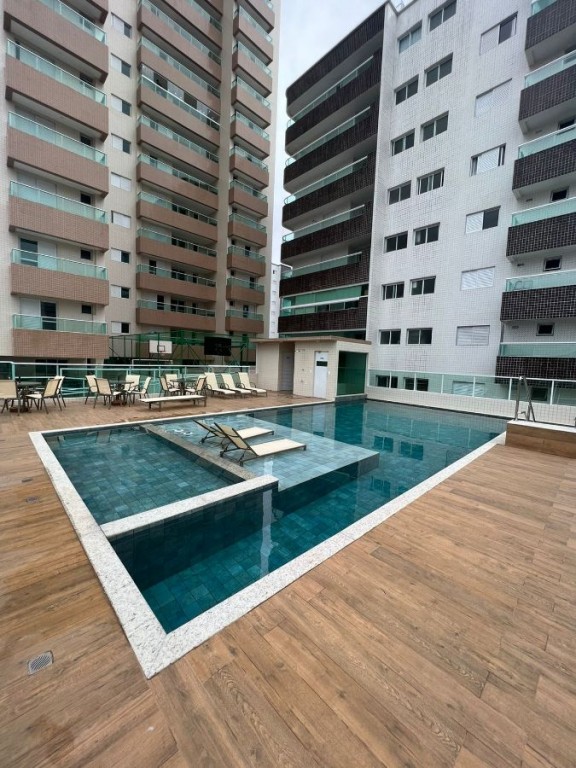 Apartamento com 2 quartos e 67 m² em Maracanã, Praia Grande