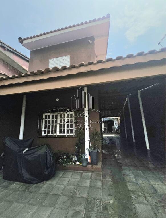 Casa com 2 quartos e 97 m² em Maracanã, Praia Grande