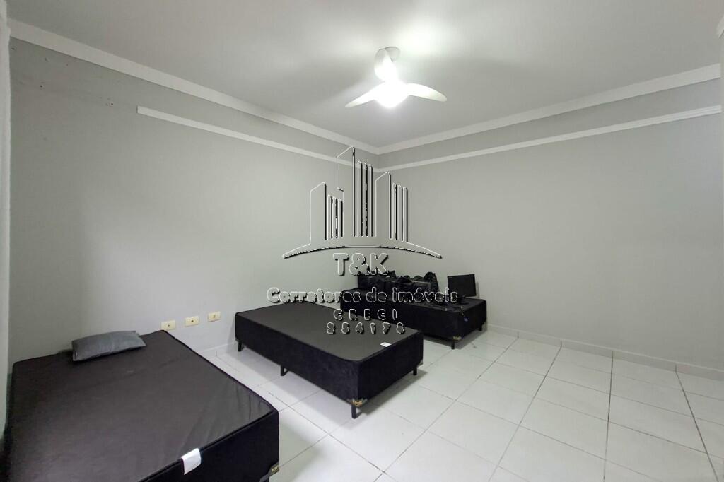Casa com 4 quartos e 178 m² em Maracanã, Praia Grande