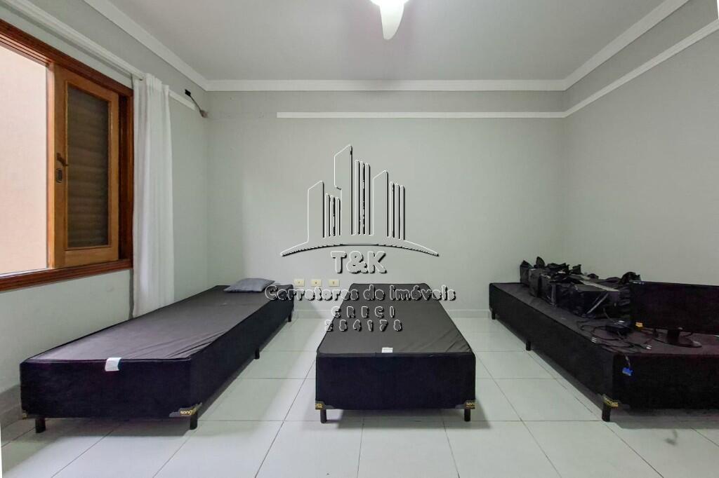 Casa com 4 quartos e 178 m² em Maracanã, Praia Grande