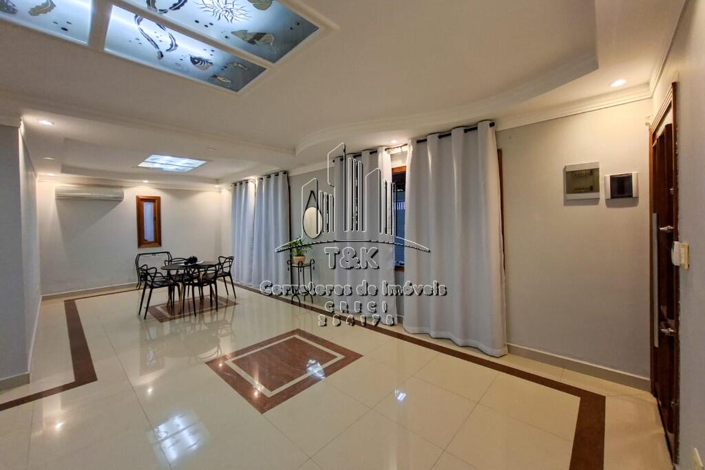 Casa com 4 quartos e 178 m² em Maracanã, Praia Grande