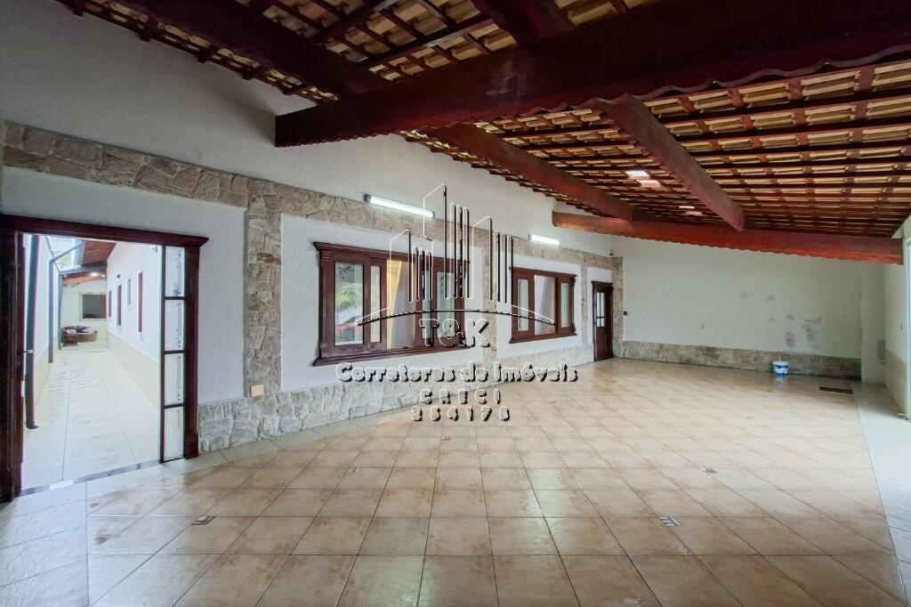 Casa com 4 quartos e 178 m² em Maracanã, Praia Grande