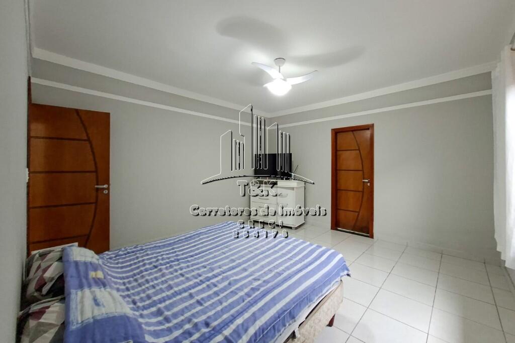 Casa com 4 quartos e 178 m² em Maracanã, Praia Grande
