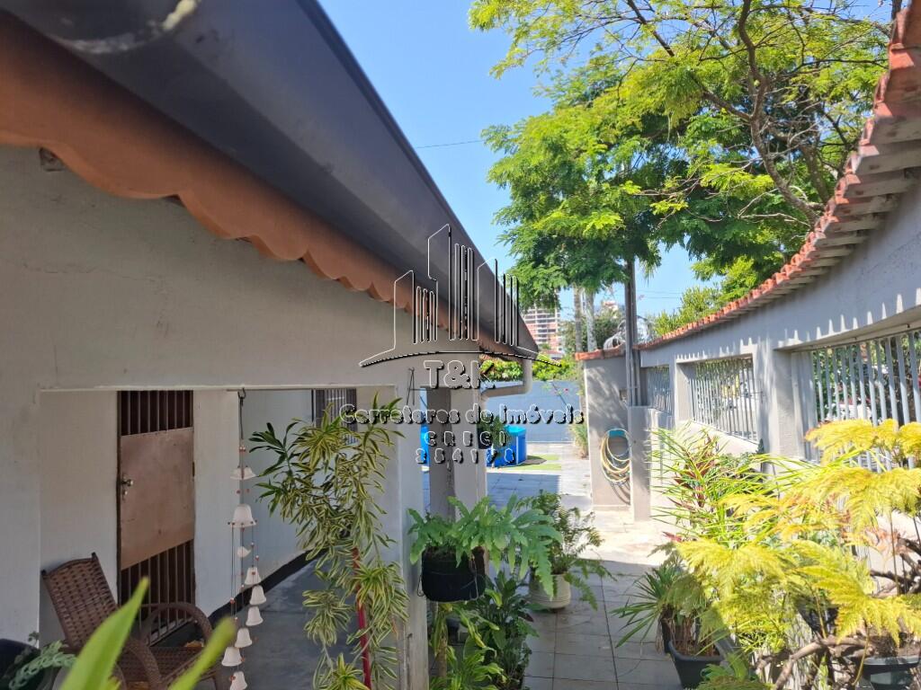 Casa com 2 quartos e 129 m² em Maracanã, Praia Grande