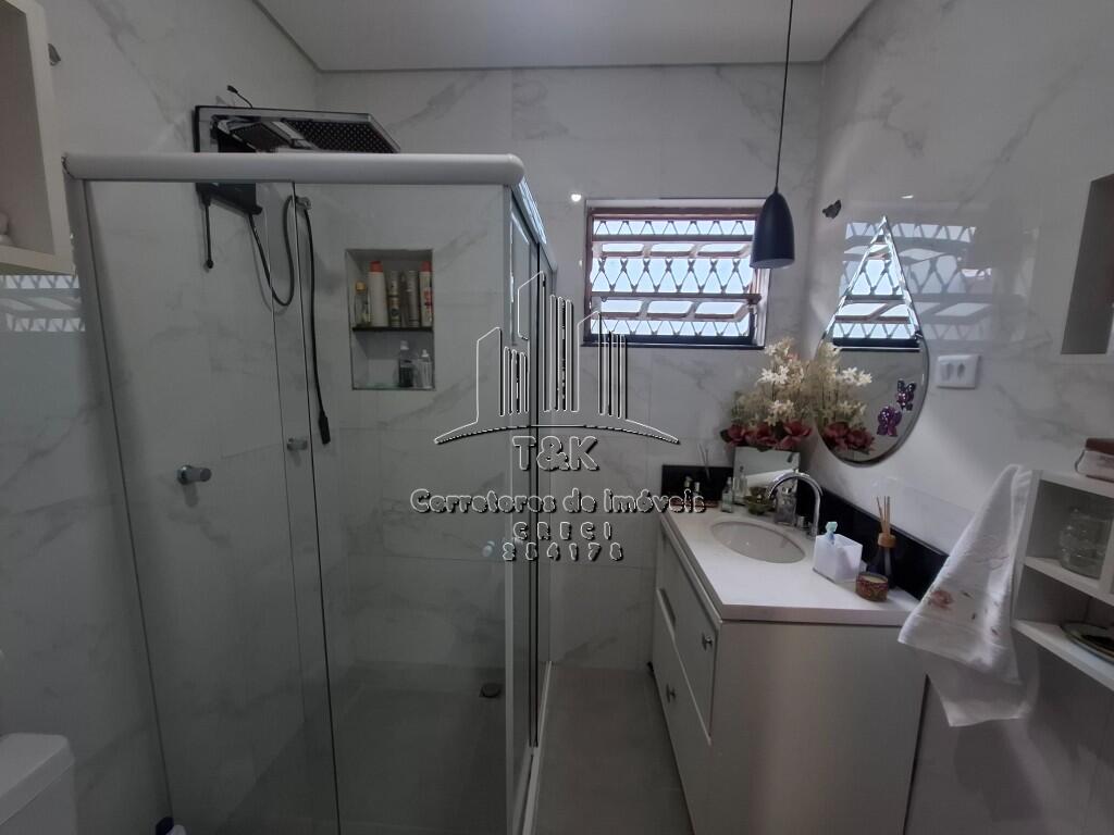 Casa com 2 quartos e 129 m² em Maracanã, Praia Grande