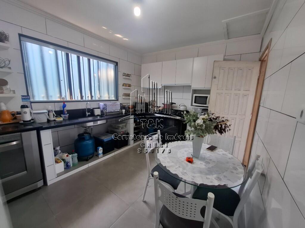 Casa com 2 quartos e 129 m² em Maracanã, Praia Grande