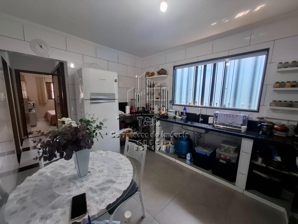 Casa com 2 quartos e 129 m² em Maracanã, Praia Grande