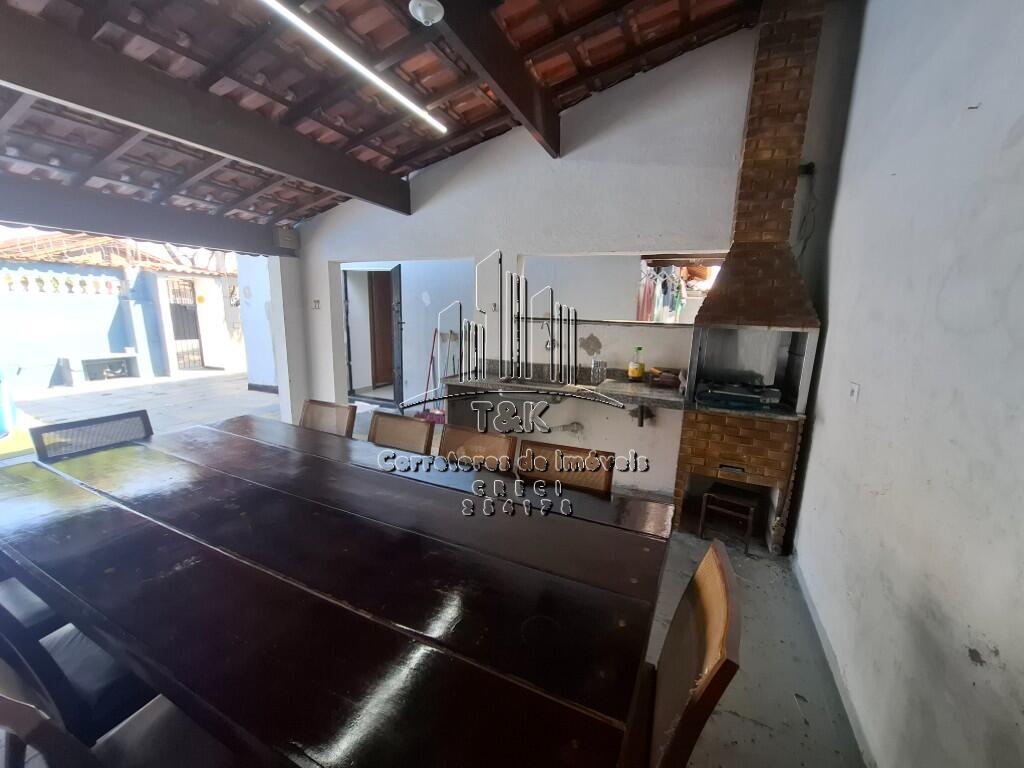 Casa com 2 quartos e 129 m² em Maracanã, Praia Grande