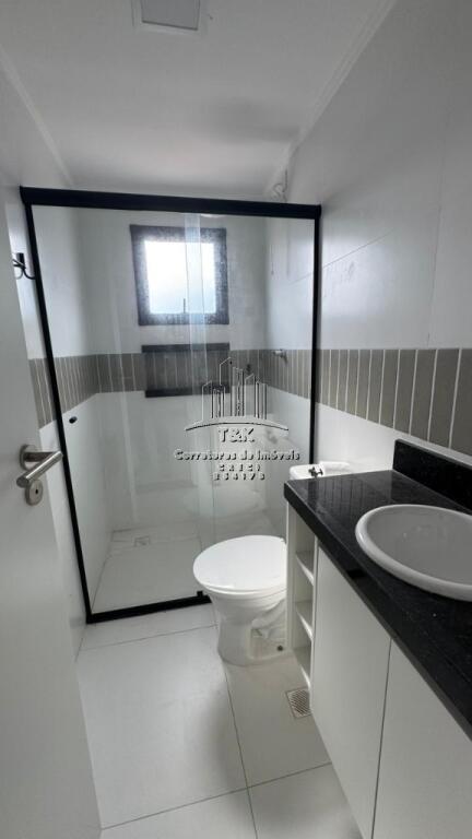 Apartamento com 2 quartos e 65 m² em Maracanã, Praia Grande