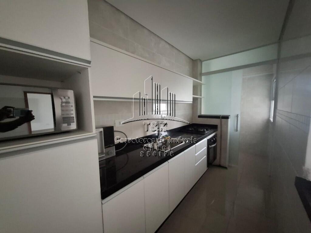 Apartamento com 2 quartos e 71 m² em Maracanã, Praia Grande
