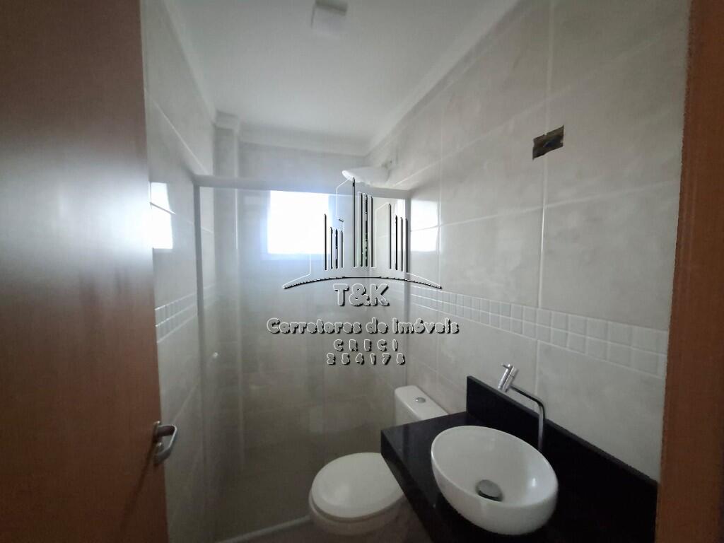 Apartamento com 2 quartos e 71 m² em Maracanã, Praia Grande