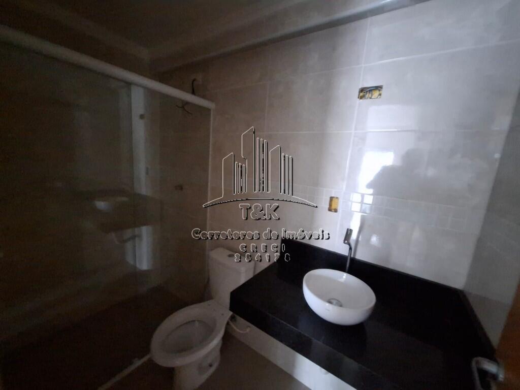 Apartamento com 2 quartos e 71 m² em Maracanã, Praia Grande