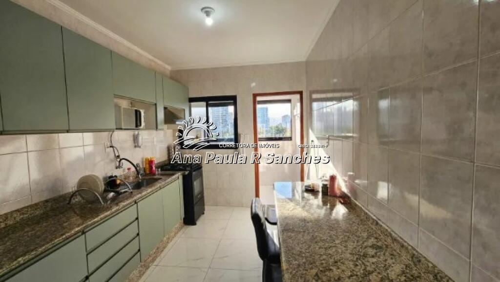 Apartamento com 3 quartos e 140 m² em Vila Guilhermina, Praia Grande