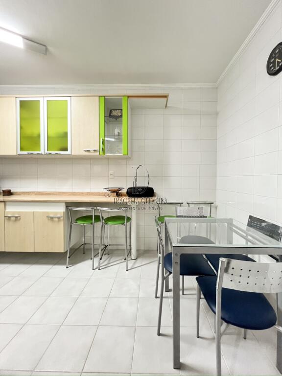 Apartamento com 2 quartos e 87 m² em Vila Caiçara, Praia Grande
