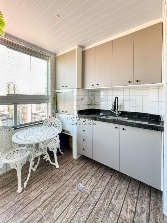 Apartamento com 2 quartos e 88 m² em Vila Caiçara, Praia Grande