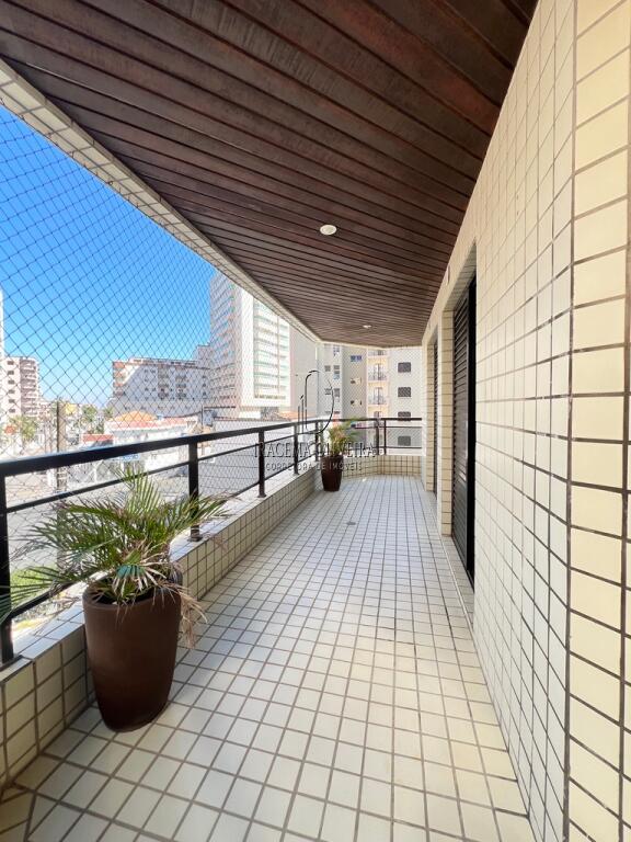 Apartamento com 2 quartos e 93 m² em Vila Caiçara, Praia Grande