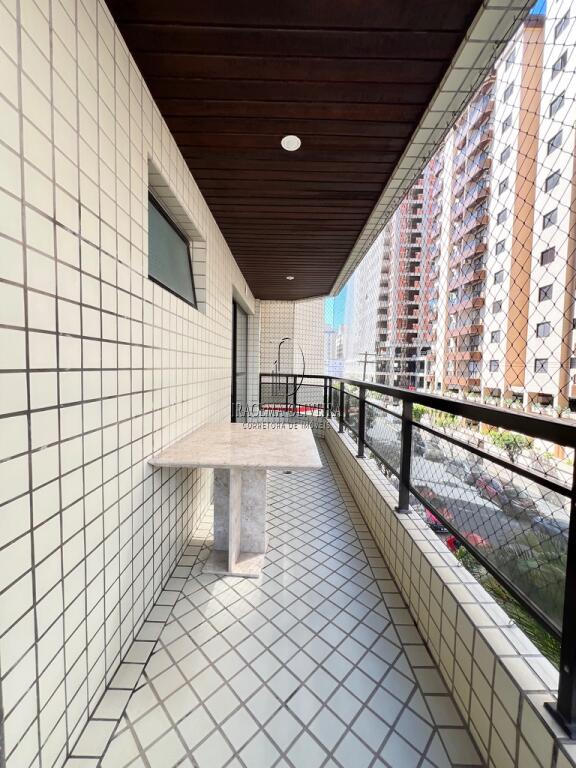 Apartamento com 2 quartos e 93 m² em Vila Caiçara, Praia Grande