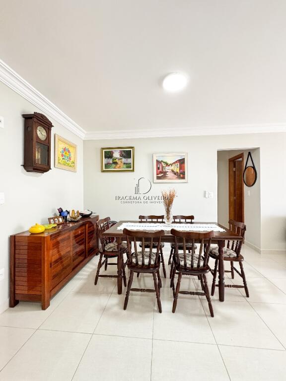 Apartamento com 2 quartos e 92 m² em Vila Caiçara, Praia Grande