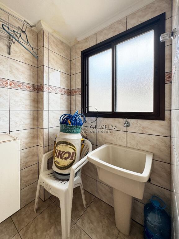 Apartamento com 3 quartos e 99 m² em Vila Caiçara, Praia Grande