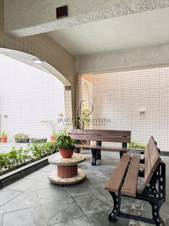 Apartamento com 2 quartos e 64 m² em Vila Caiçara, Praia Grande