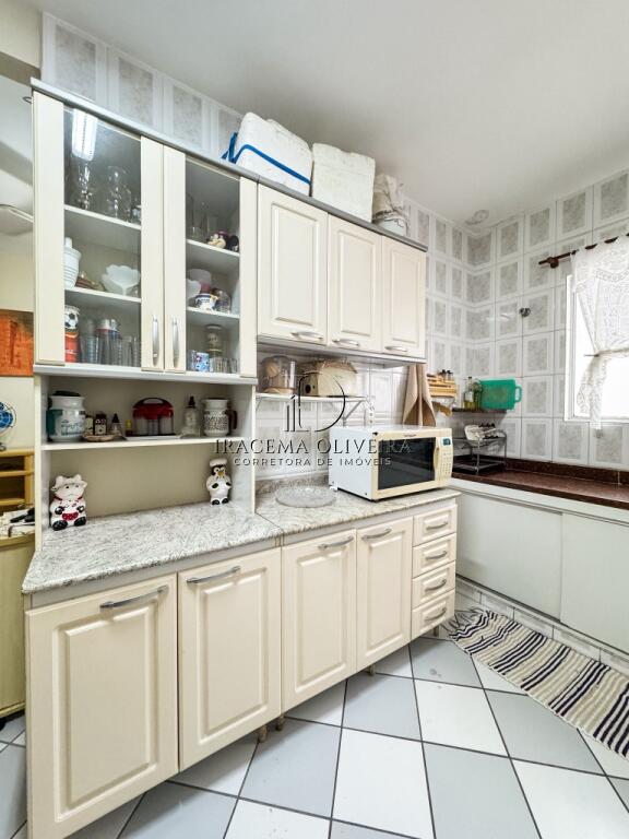 Apartamento com 2 quartos e 64 m² em Vila Caiçara, Praia Grande