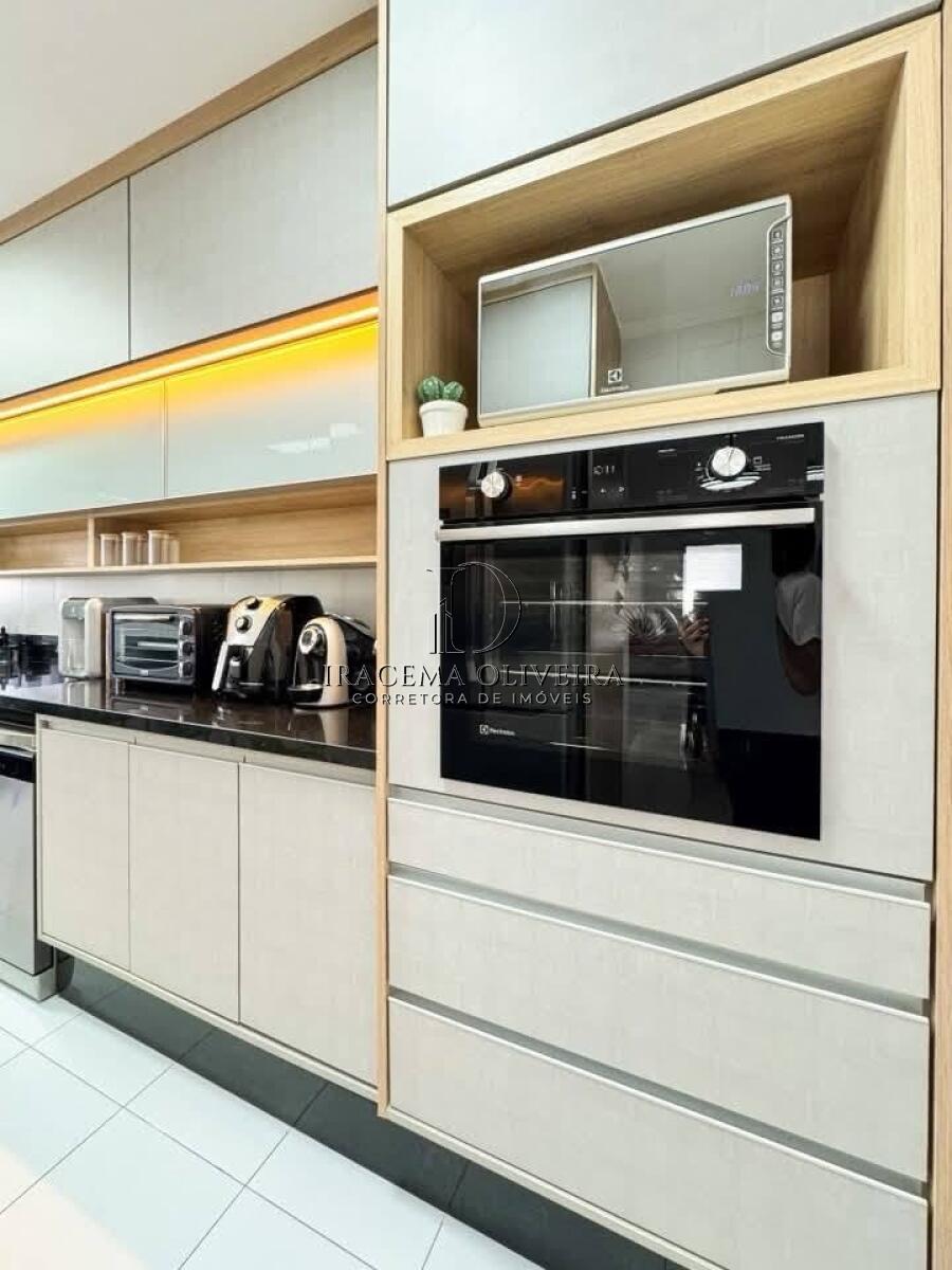 Apartamento com 3 quartos e 103 m² em Vila Caiçara, Praia Grande