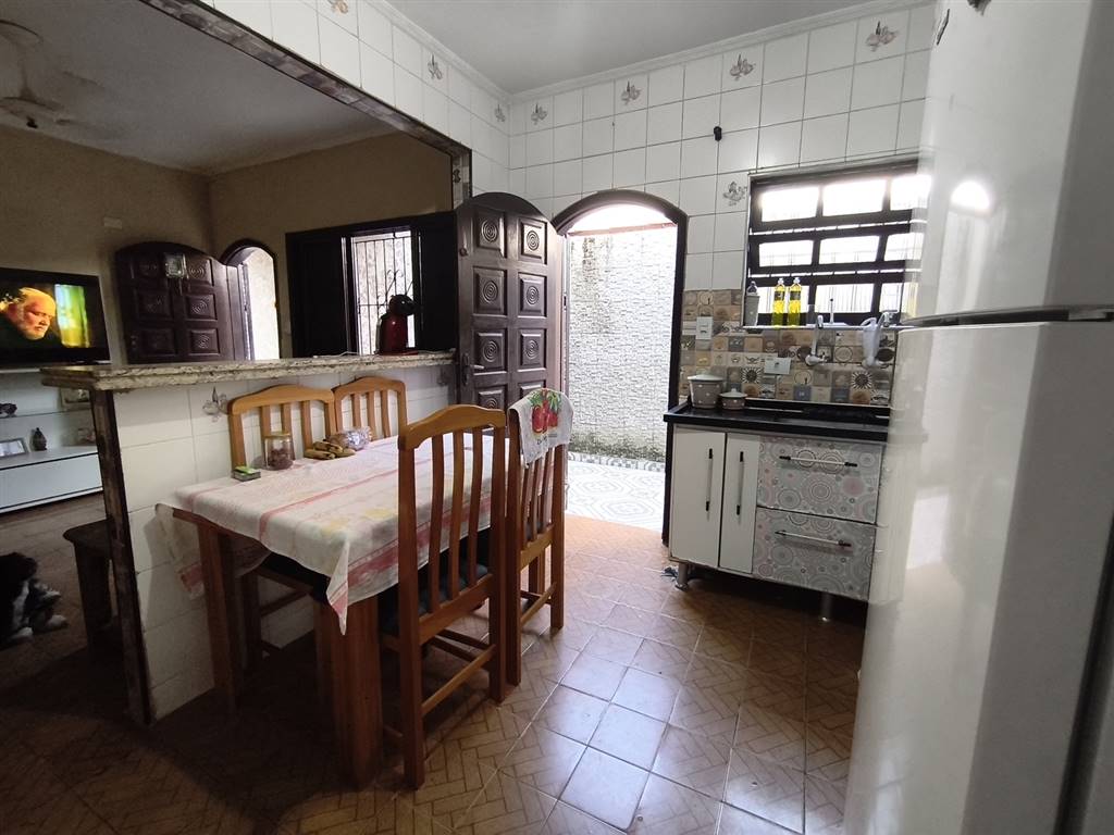 Casa com 2 quartos e 62 m² em Vila Caiçara, Praia Grande