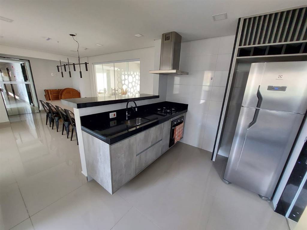 Apartamento com 2 quartos e 84 m² em Vila Caiçara, Praia Grande