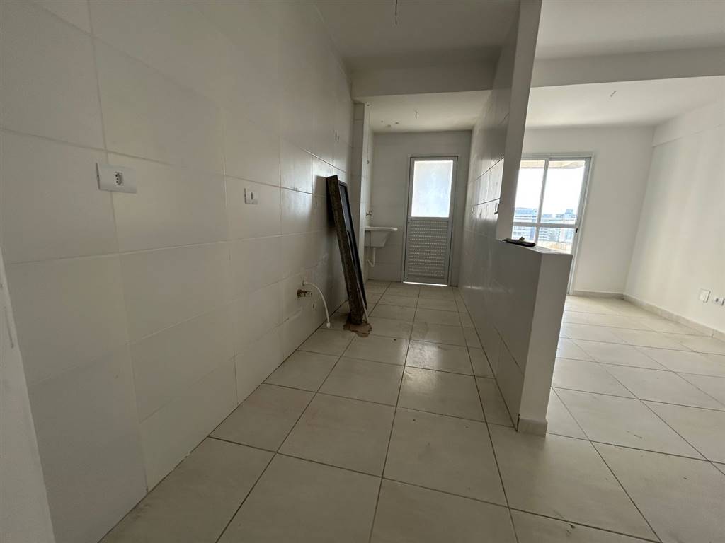 Apartamento com 2 quartos e 74 m² em Vila Caiçara, Praia Grande