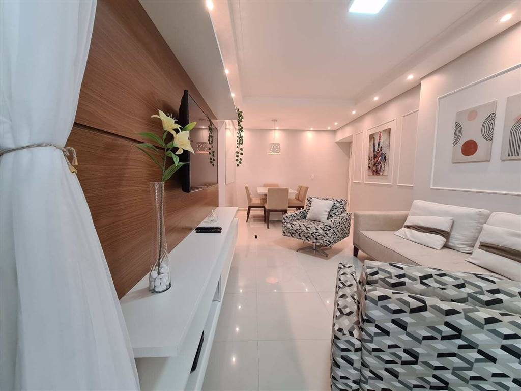 Apartamento com 2 quartos e 104 m² em Vila Caiçara, Praia Grande