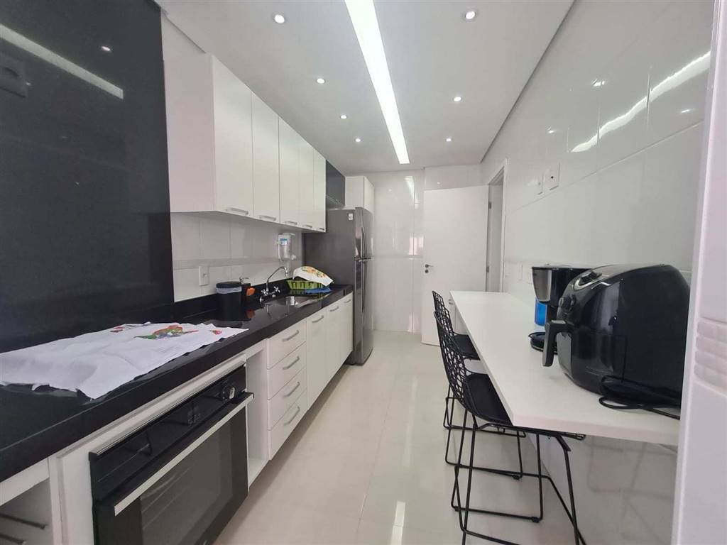 Apartamento com 2 quartos e 104 m² em Vila Caiçara, Praia Grande