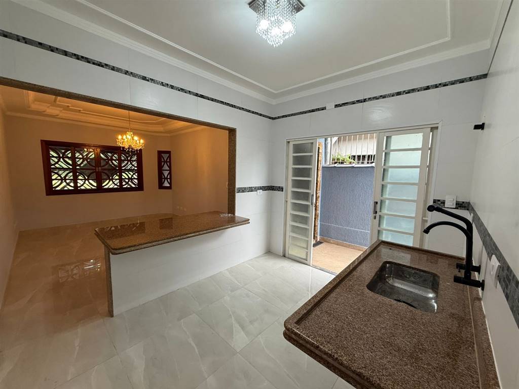 Casa com 2 quartos e 104 m² em Vila Caiçara, Praia Grande