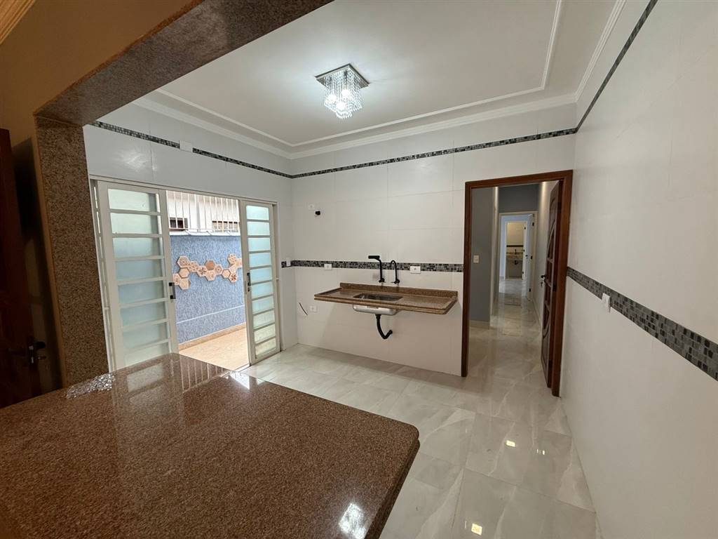 Casa com 2 quartos e 104 m² em Vila Caiçara, Praia Grande