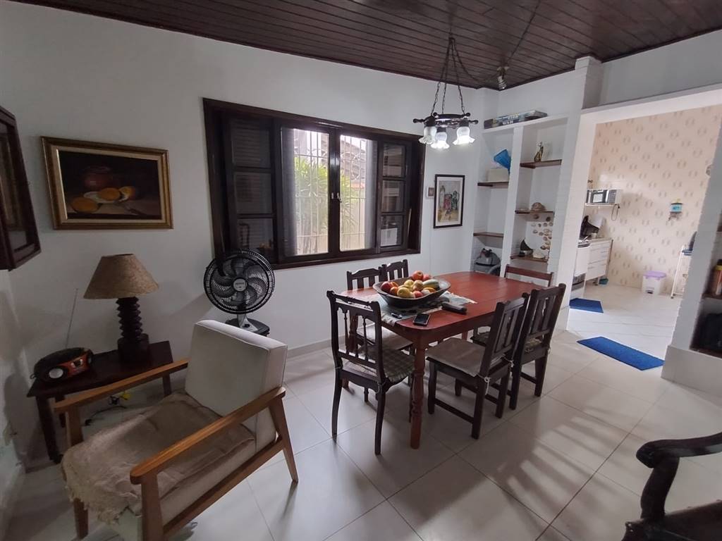 Casa com 2 quartos e 95 m² em Vila Caiçara, Praia Grande