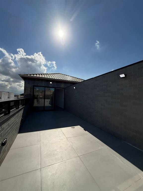 Casa com 4 quartos e 204 m² em Vila Caiçara, Praia Grande