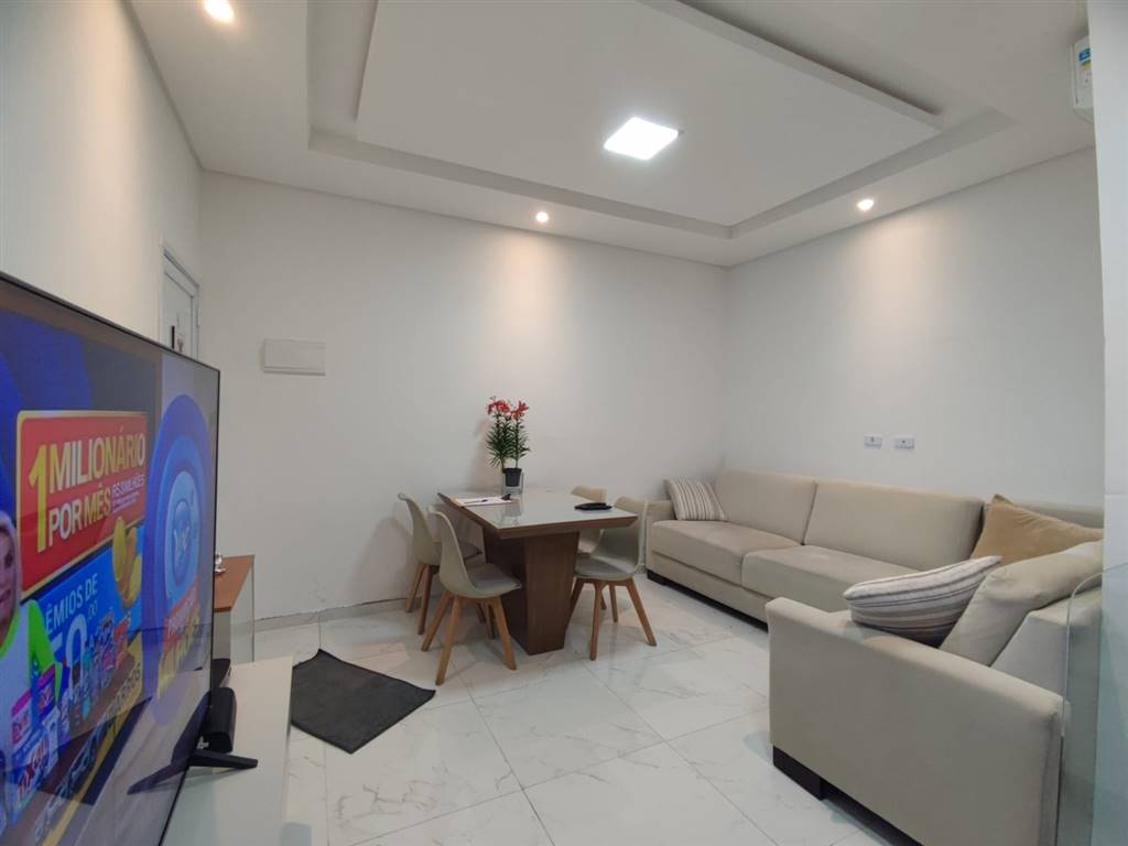 Casa com 2 quartos e 74 m² em Vila Caiçara, Praia Grande