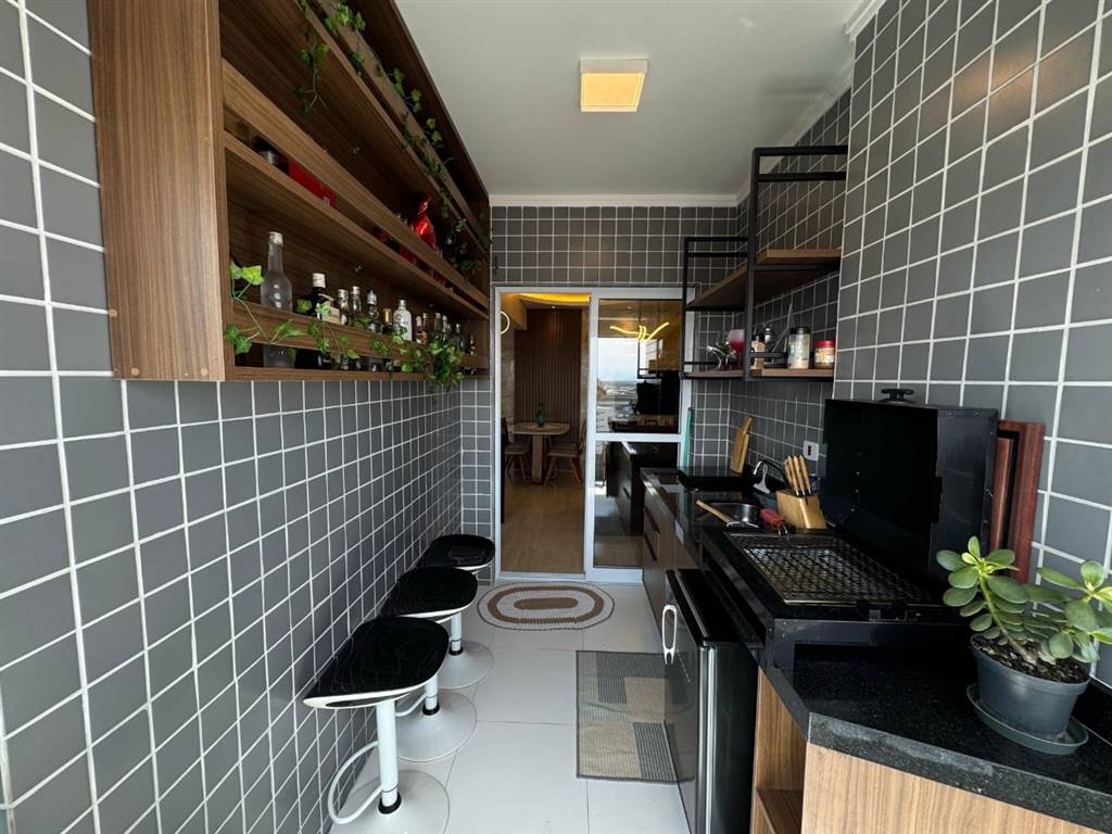 Apartamento com 2 quartos e 67 m² em Vila Caiçara, Praia Grande
