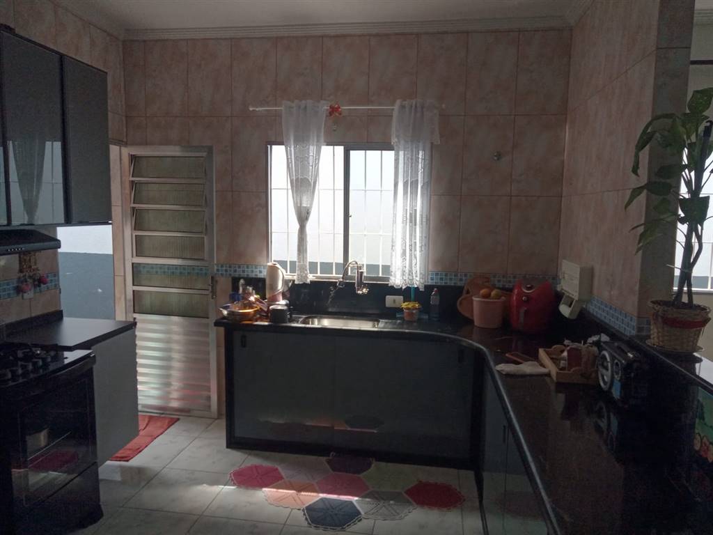 Casa com 2 quartos e 72 m² em Vila Caiçara, Praia Grande