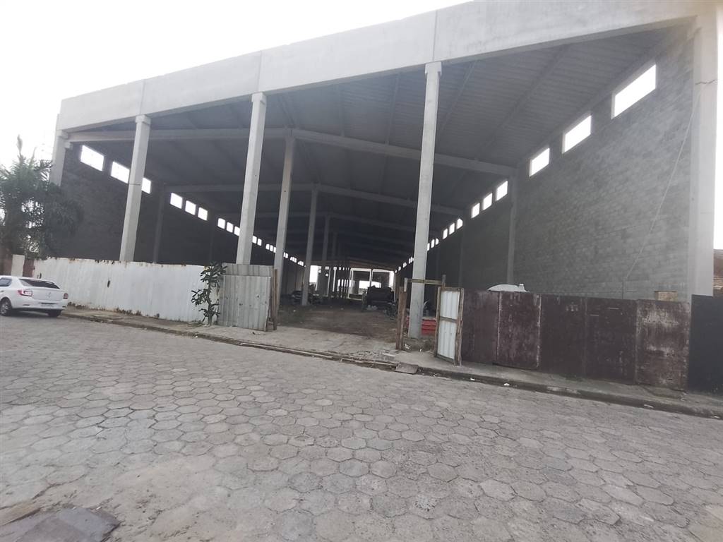 Galpão com 3200 m² em Vila Caiçara, Praia Grande