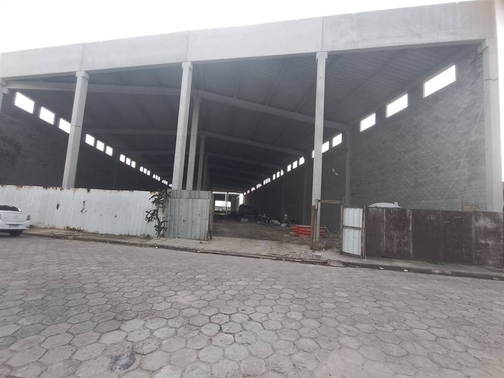 Galpão com 3200 m² em Vila Caiçara, Praia Grande