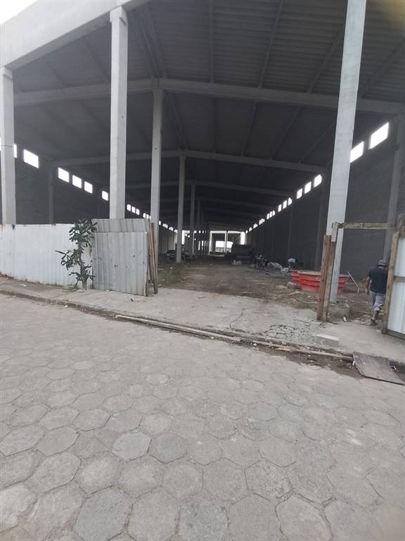 Galpão com 3200 m² em Vila Caiçara, Praia Grande