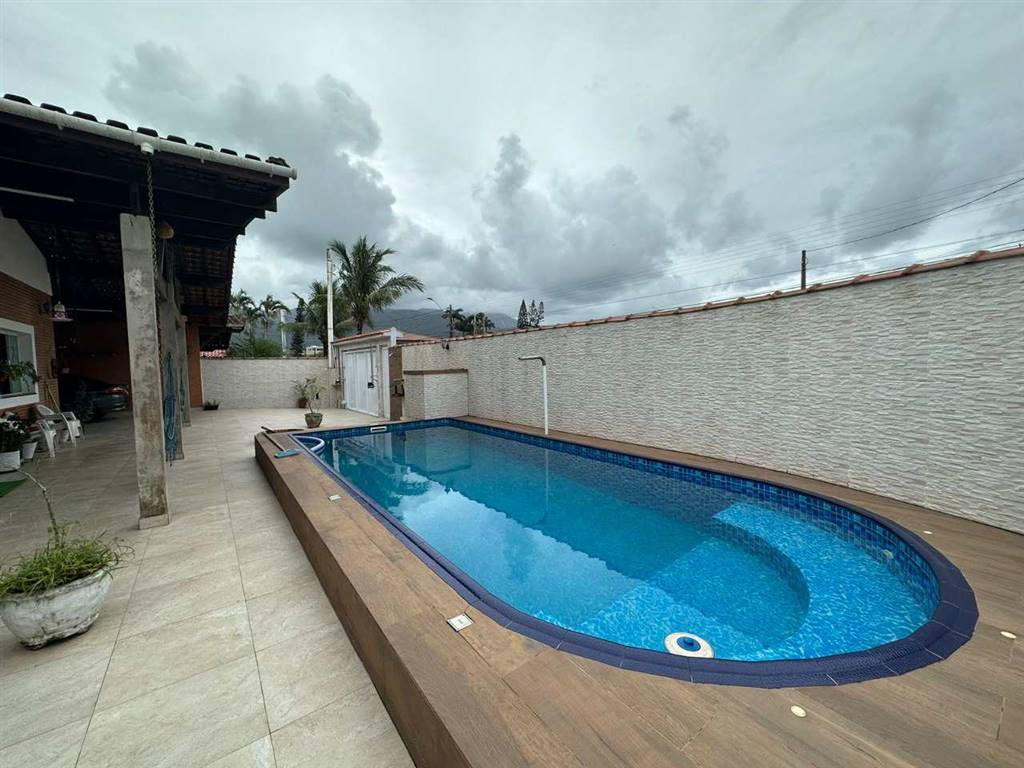 Casa com 4 quartos e 234 m² em Vila Caiçara, Praia Grande