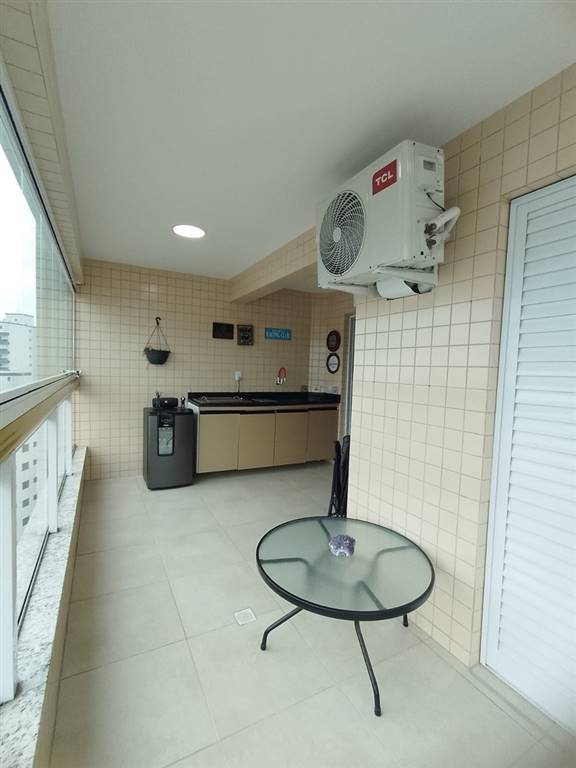Apartamento com 2 quartos e 90 m² em Vila Caiçara, Praia Grande