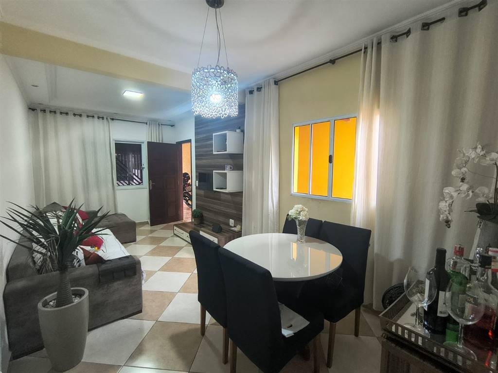Casa com 2 quartos e 99 m² em Vila Caiçara, Praia Grande