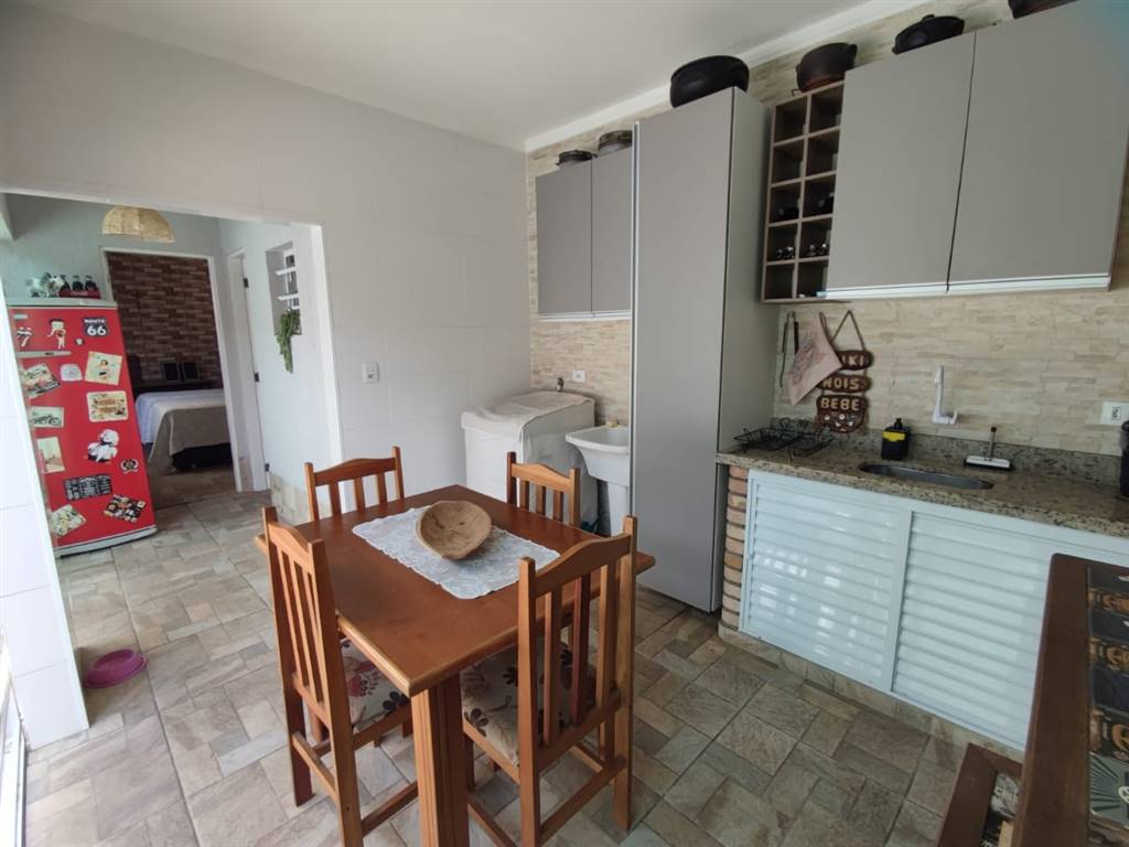 Casa com 3 quartos e 151 m² em Vila Caiçara, Praia Grande
