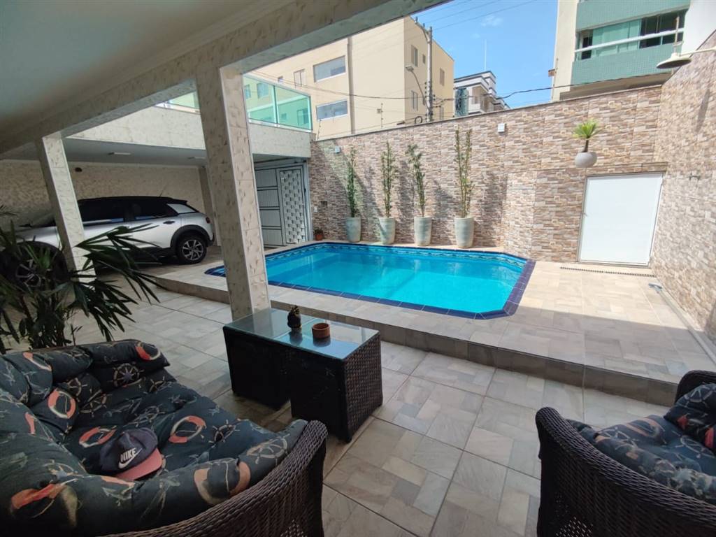 Casa com 3 quartos e 151 m² em Vila Caiçara, Praia Grande